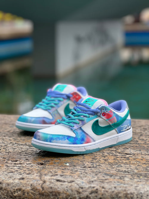 : Nike SB Dunk Low “Barcelona” (Edición especial Tie-Dye)