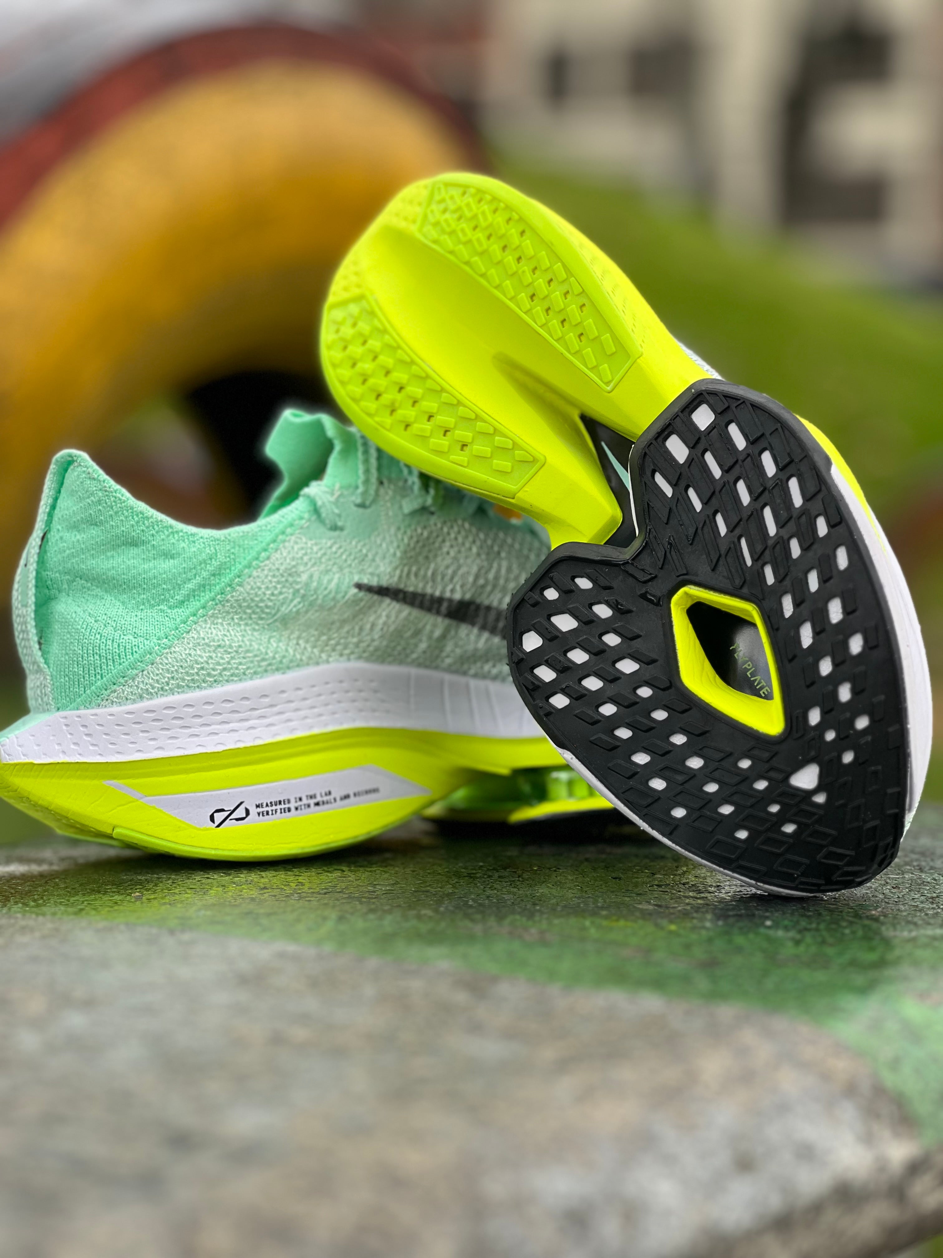 Nike ZoomX Vaporfly Next% 2