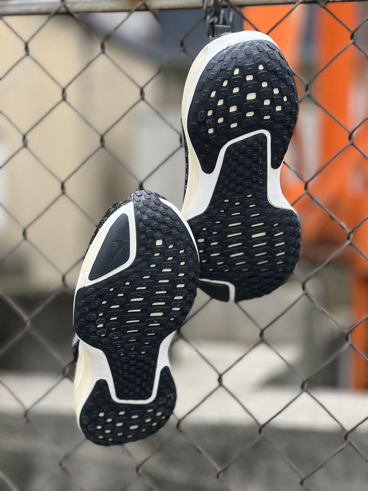 Nike ZoomX Invincible Run Flyknit 3