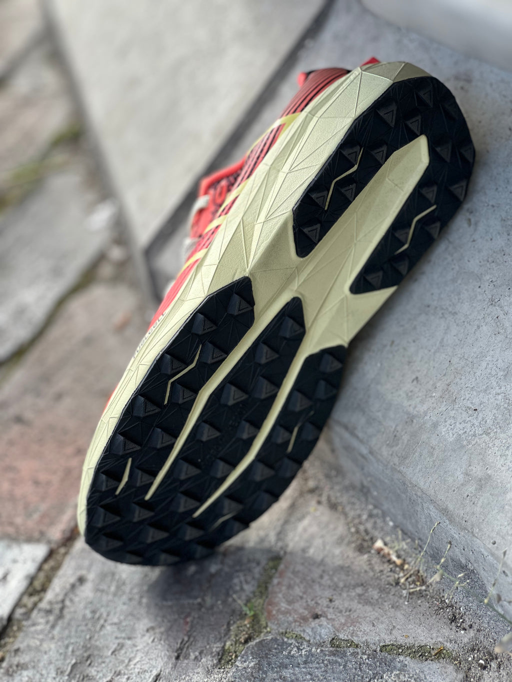 New Balance FuelCell Rebel