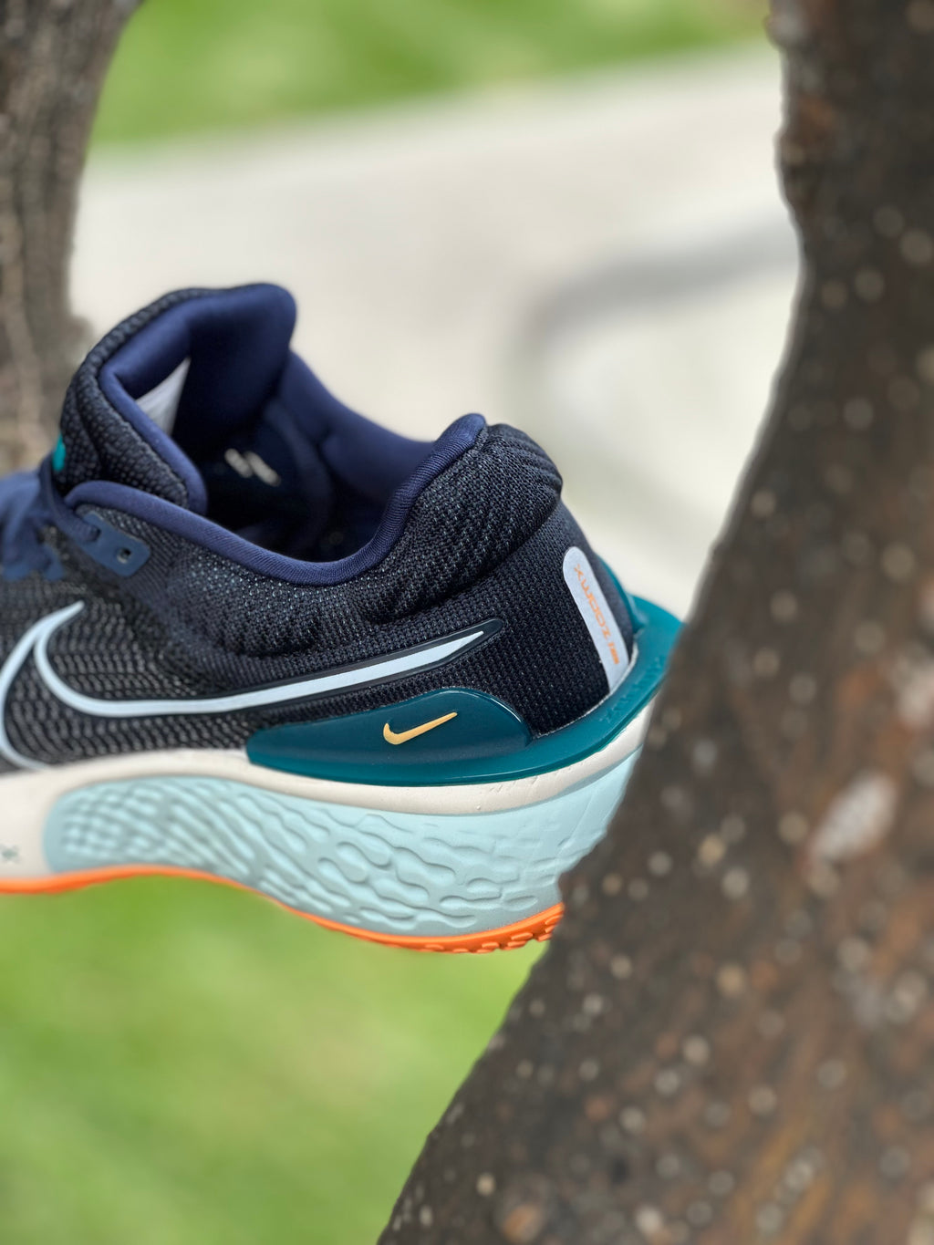 NIKE ZOOMX INVINCIBLE RUN FLYKNIT 2