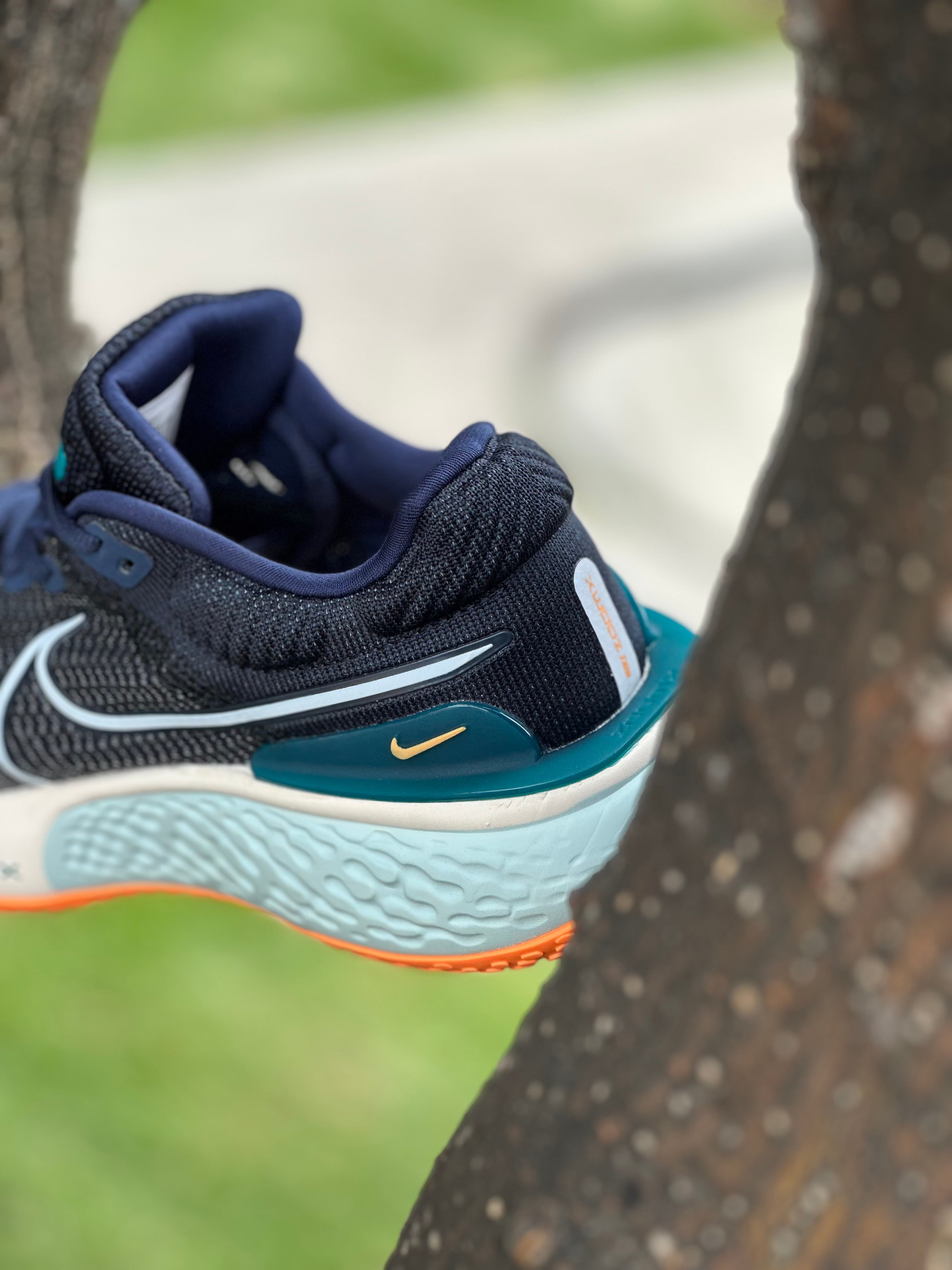 NIKE ZOOMX INVINCIBLE RUN FLYKNIT 2