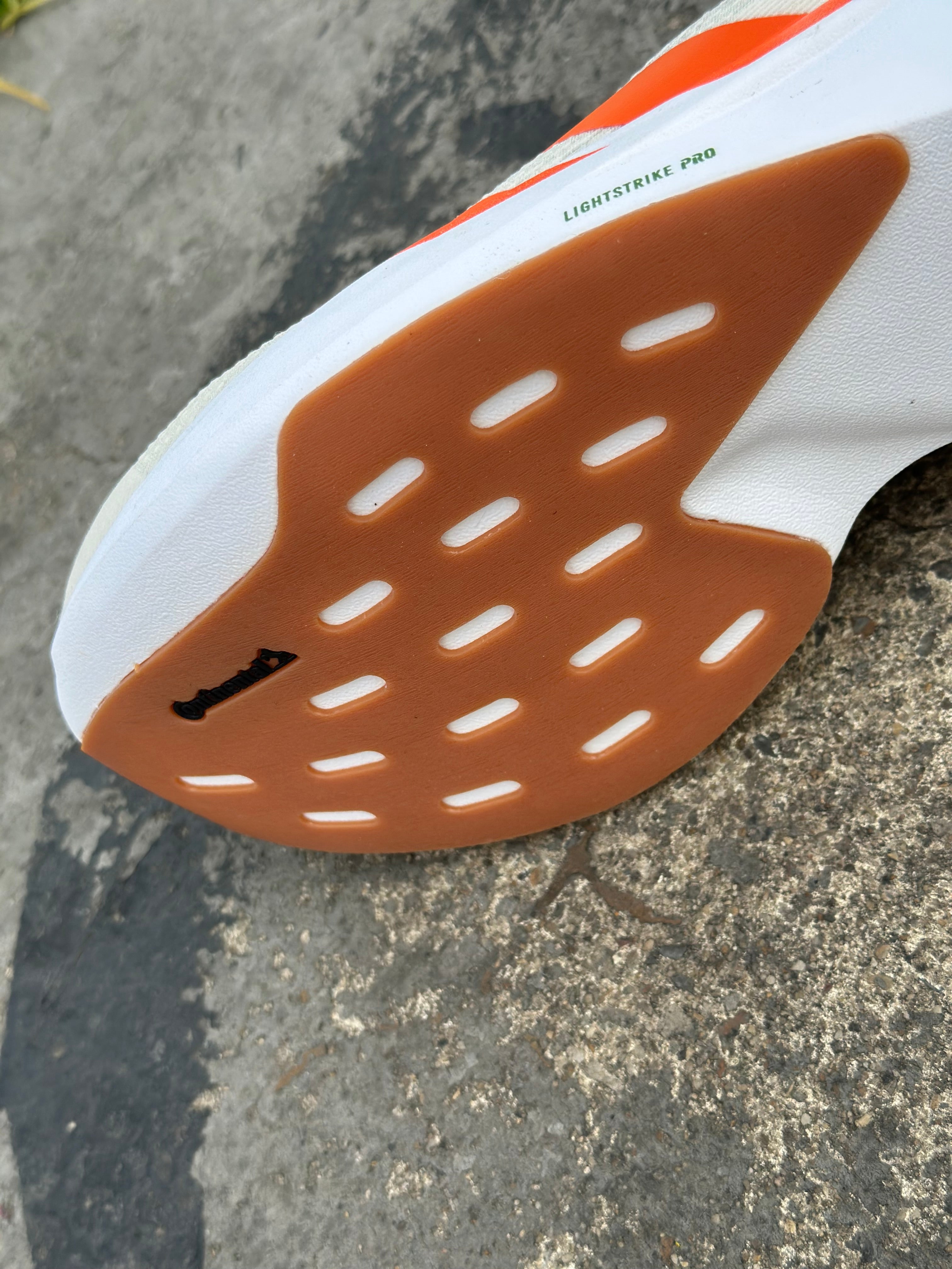ADIZERO EVO SL BEIGE/NARANJA