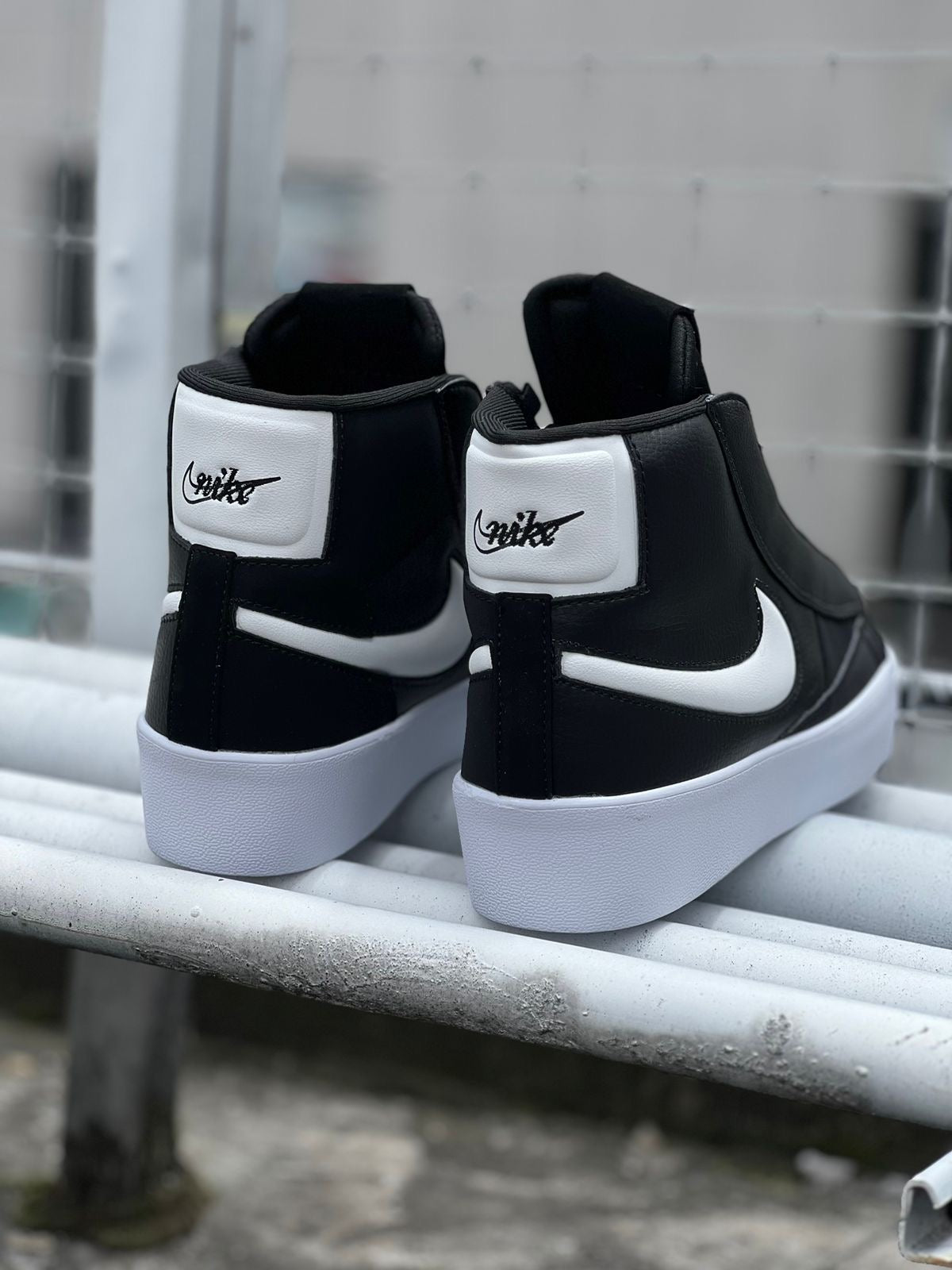 Nike Blazer Mid Victory Black