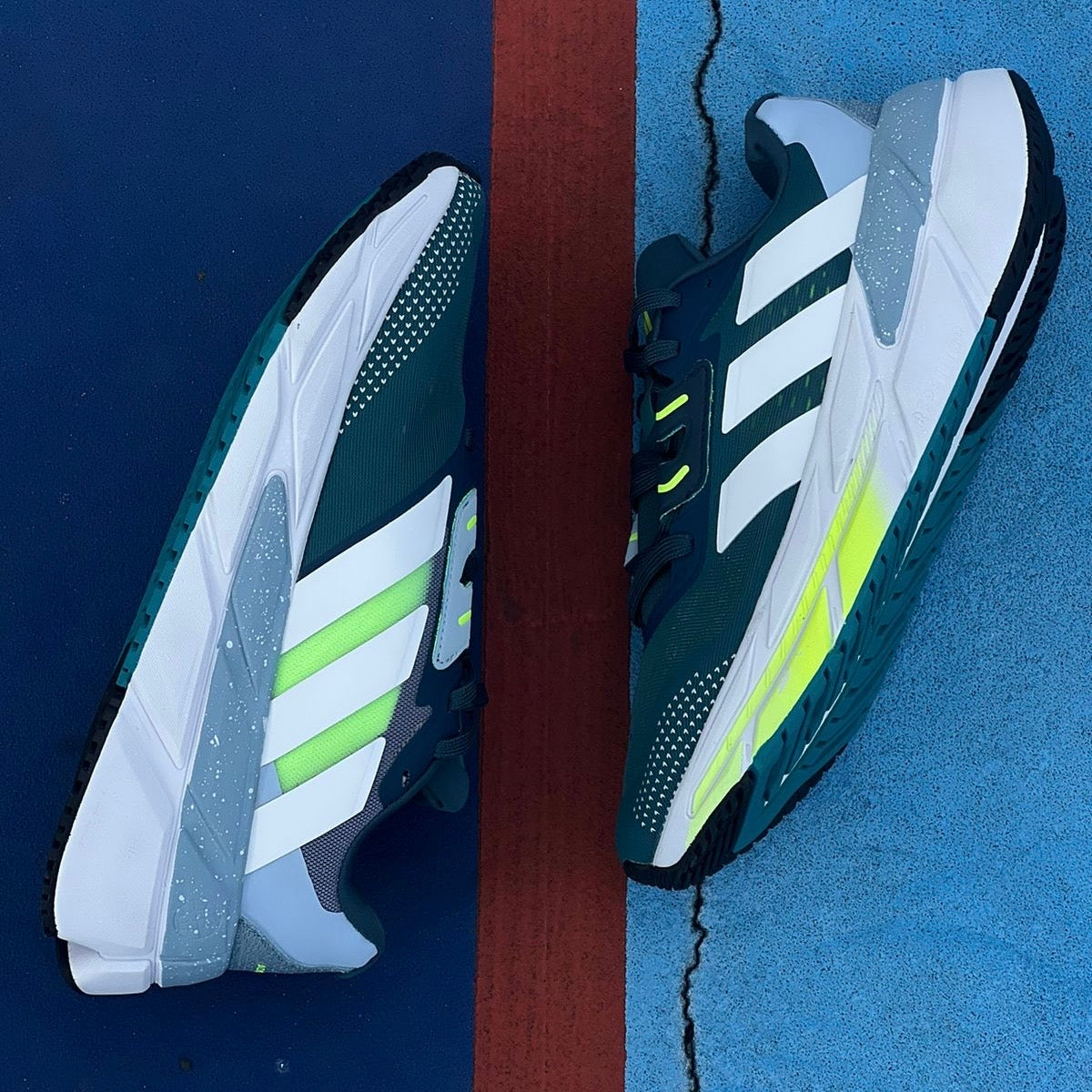 Adidas Adistar CS2