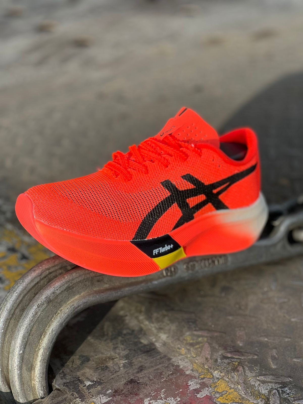 ASICS Metaspeed Sky Paris