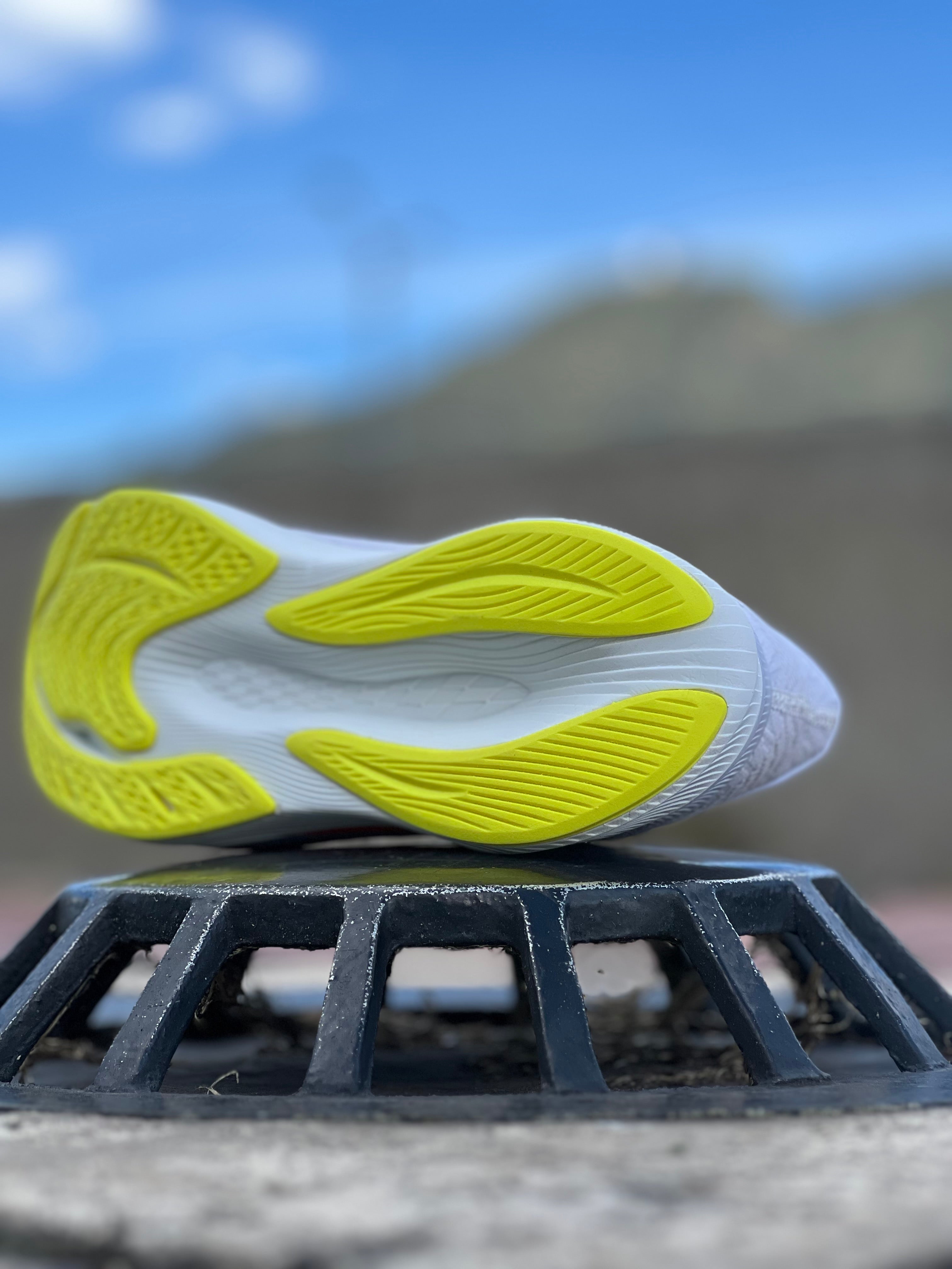 New Balance NB FuelCell Propel