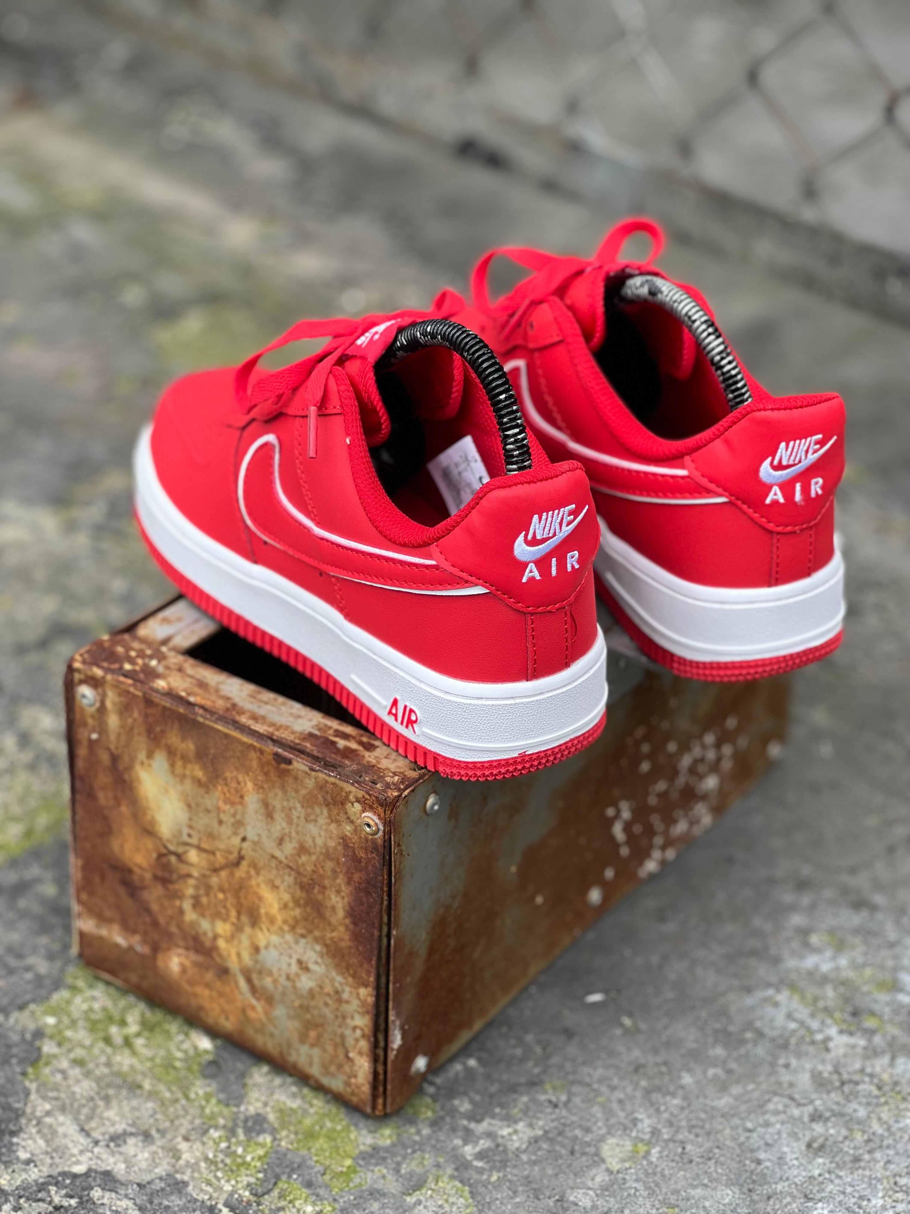 Air Force Style Low – Red Edition