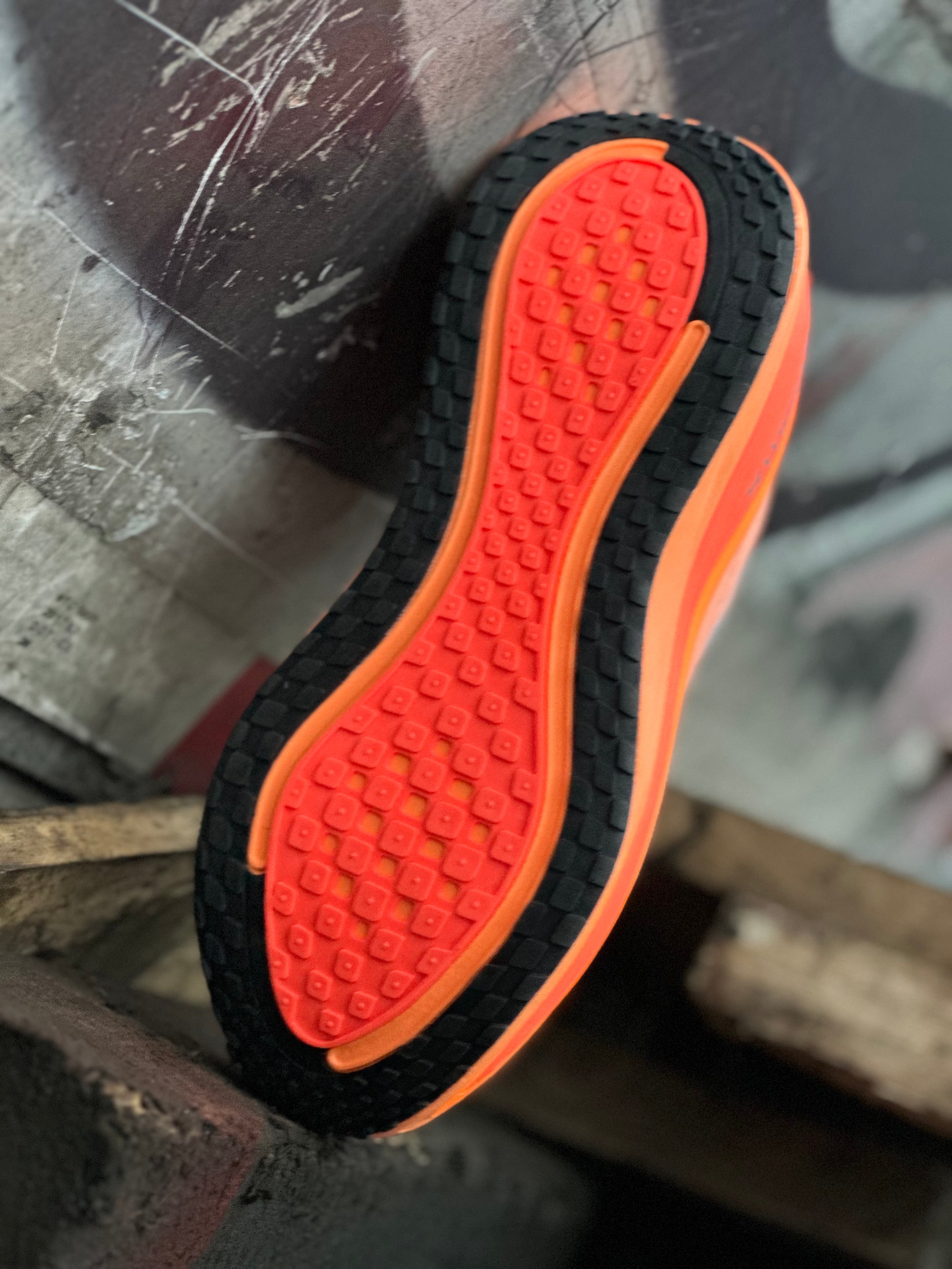 Nike Vomero Plus Orange