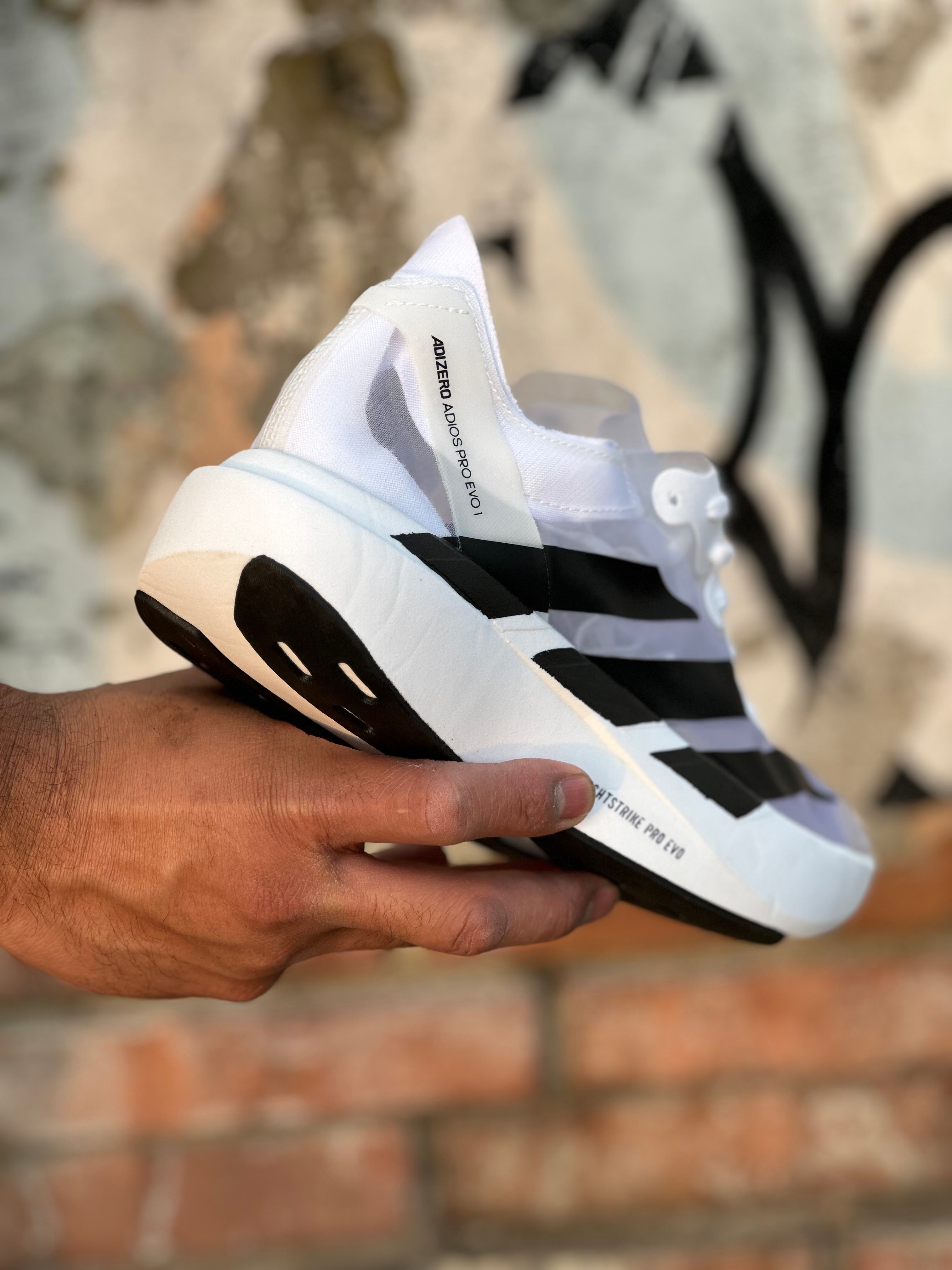 ADIZERO ADIOS PRO EVO 1