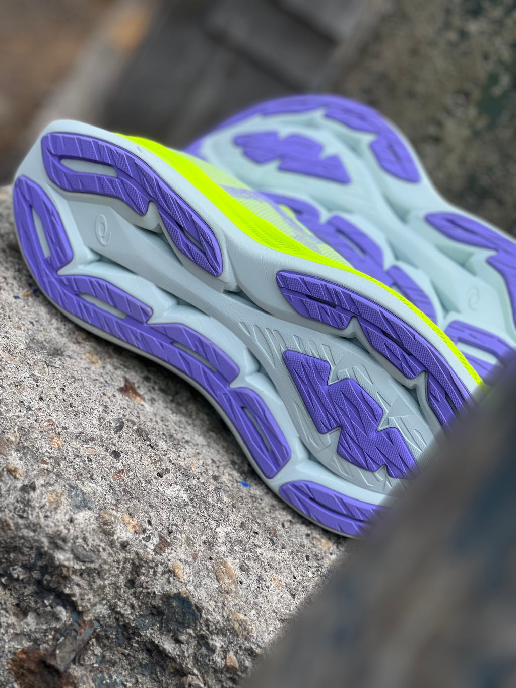 Asics Men's  Superblast Running Trainers