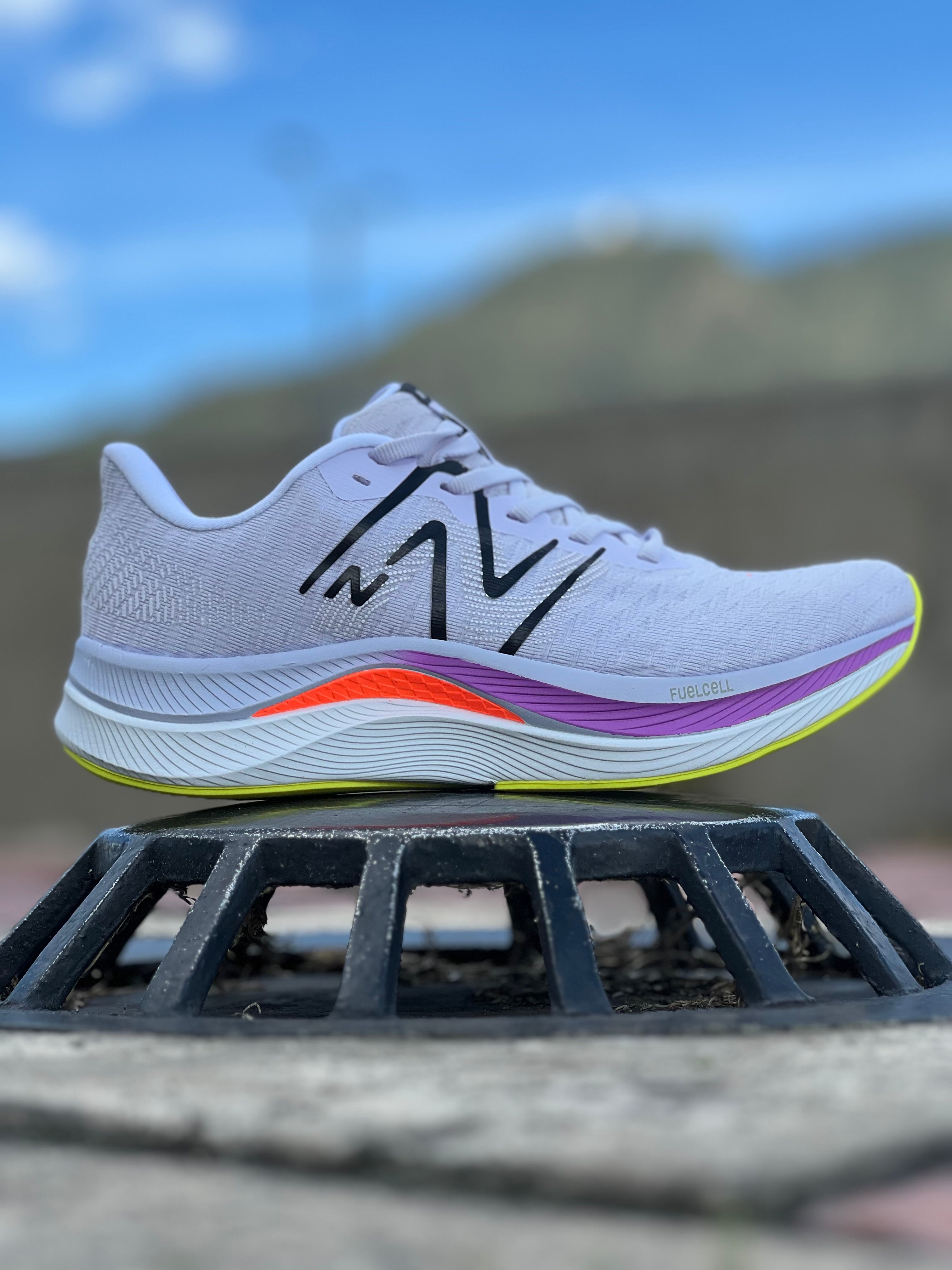 New Balance NB FuelCell Propel