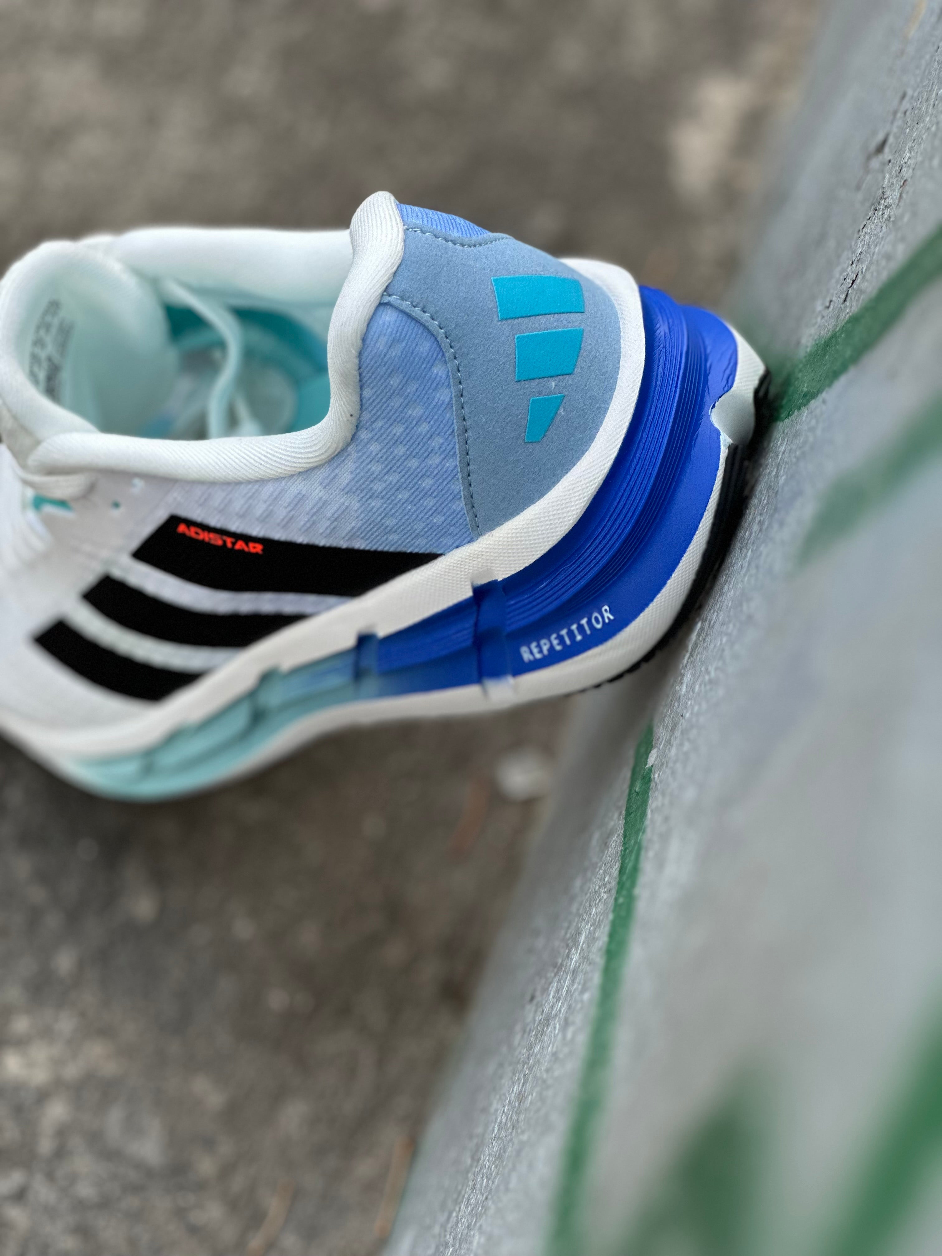 Adidas Adistar Repetitor