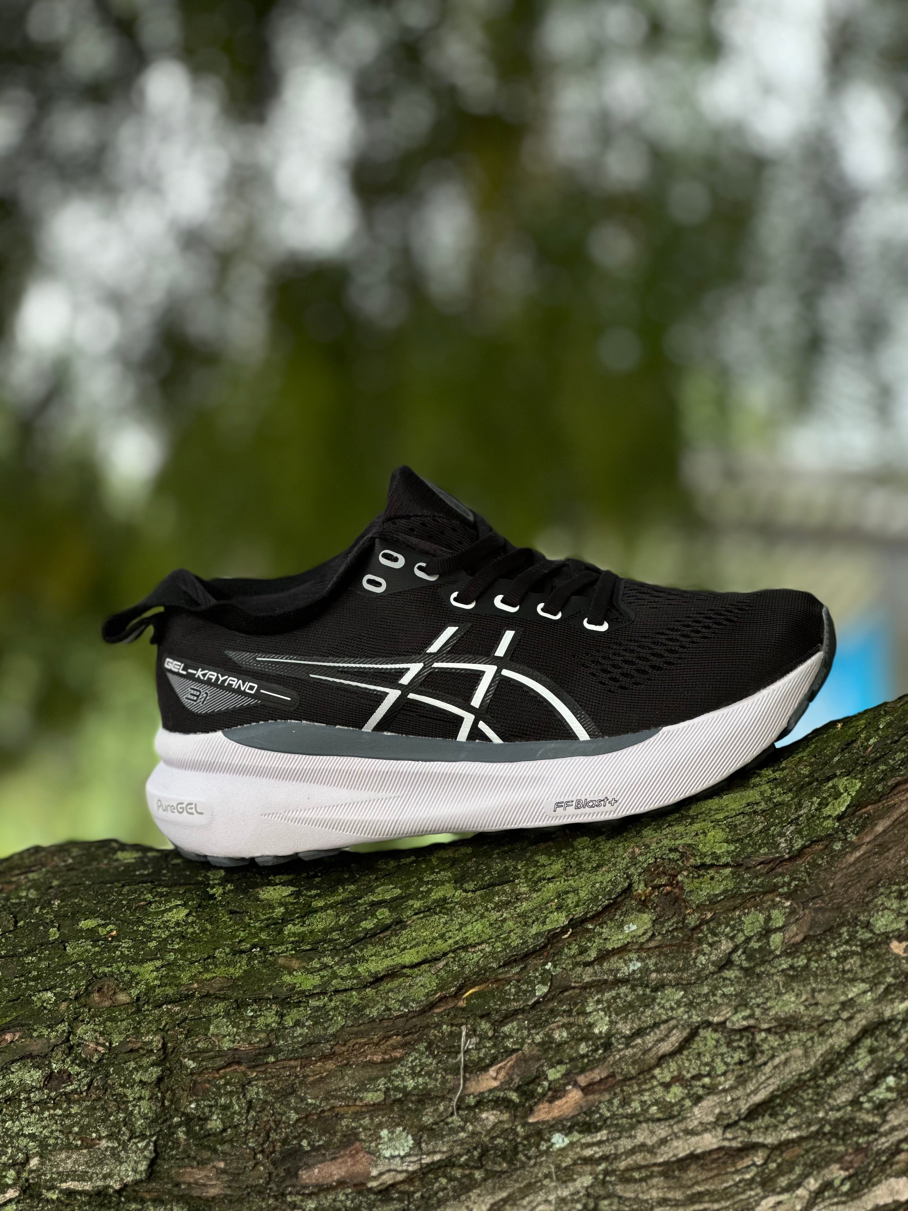 ASICS Gel-Kayano 31 Negra