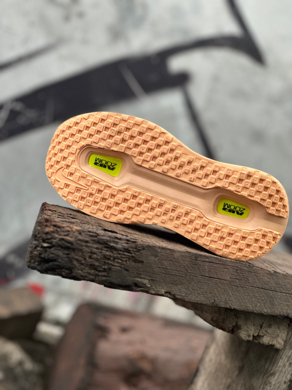 Nike Vomero Premium Orange