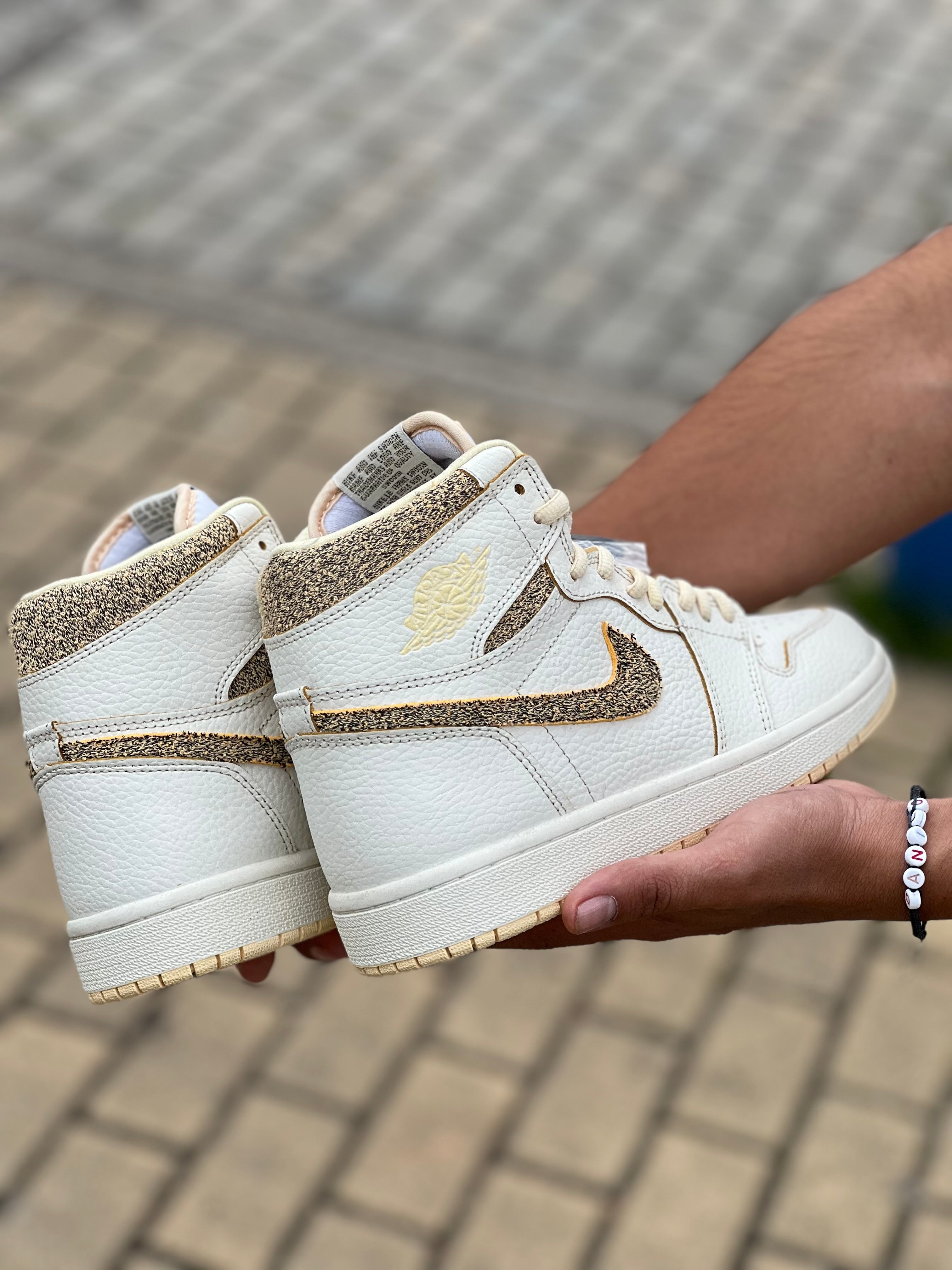 /// Air Jordan 1 Retro ///