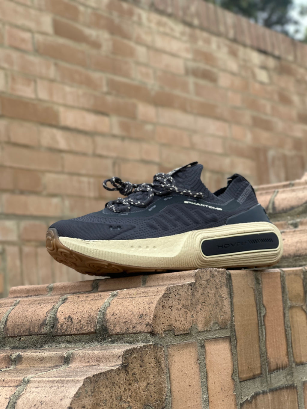 Under Armour HOVR Phantom