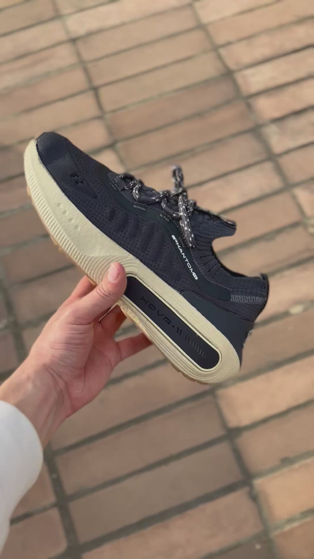 Under Armour HOVR Phantom